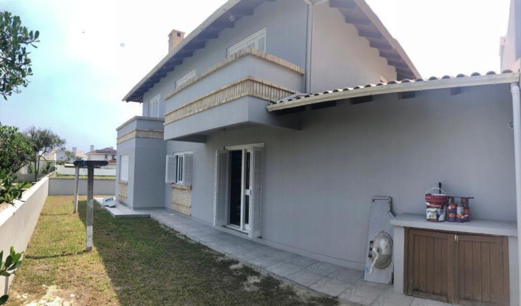 Imagem Casa com 5 Quartos à Venda, 290 m² em Atlantida - Xangri-la Imagem Casa com 5 Quartos à Venda, 290 m² em Atlantida - Xangri-la