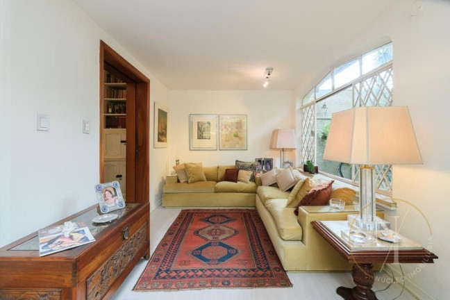 Imagem Casa com 3 Quartos à Venda, 261 m² em Jardim Paulistano - São Paulo