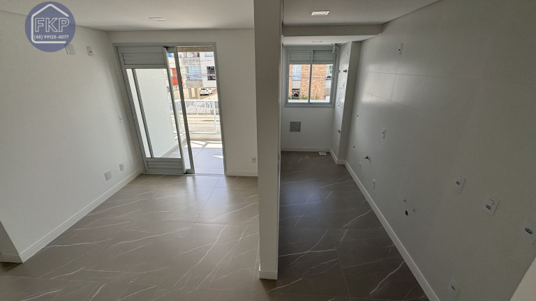 Imagem Apartamento com 2 Quartos à Venda, 63 m² em Ingleses Do Rio Vermelho - Florianópolis