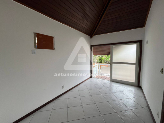 Imagem Casa com 3 Quartos à Venda, 103 m² em Palmeiras - Cabo Frio Imagem Casa com 3 Quartos à Venda, 103 m² em Palmeiras - Cabo Frio