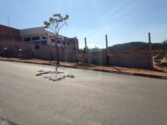 Terreno à Venda, 251 m² em Jd Bela Vista - Araçariguama