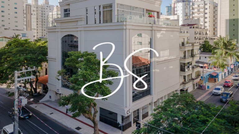 Imagem Apartamento com 3 Quartos à Venda, 123 m² em Centro - Balneário Camboriú Imagem Apartamento com 3 Quartos à Venda, 123 m² em Centro - Balneário Camboriú