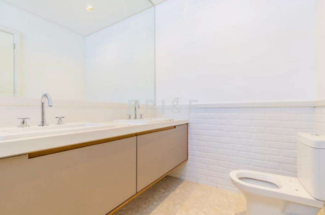 Imagem Casa com 3 Quartos à Venda, 352 m² em Indianópolis - São Paulo Imagem Casa com 3 Quartos à Venda, 352 m² em Indianópolis - São Paulo
