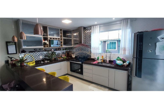 Imagem Casa de Condomínio com 4 Quartos à Venda, 225 m² em Inoa - Maricá