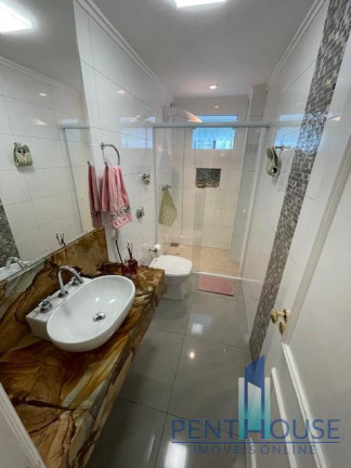 Imagem Apartamento com 3 Quartos à Venda, 140 m² em Centro - Balneário Camboriú