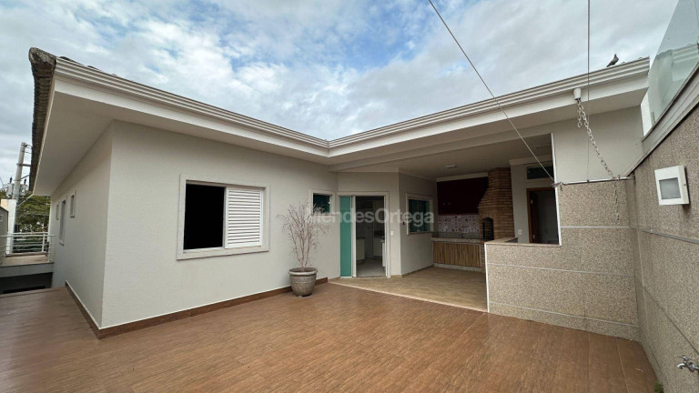 Imagem Casa com 3 Quartos à Venda ou Locação, 196 m² em Parque Residencial Villa Dos Inglezes - Sorocaba Imagem Casa com 3 Quartos à Venda ou Locação, 196 m² em Parque Residencial Villa Dos Inglezes - Sorocaba