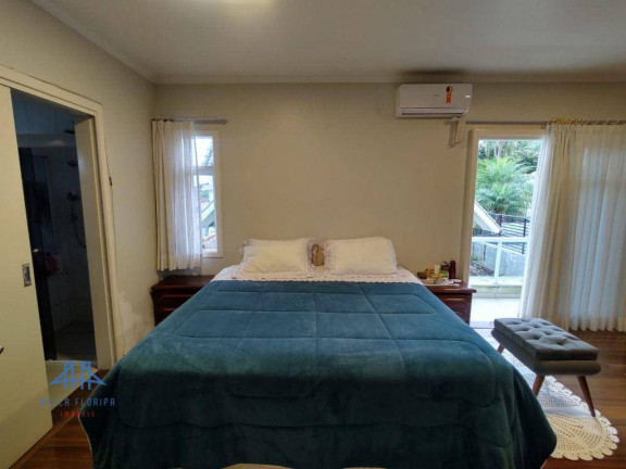 Imagem Casa com 2 Quartos à Venda, 277 m² em Cachoeira Do Bom Jesus - Florianópolis Imagem Casa com 2 Quartos à Venda, 277 m² em Cachoeira Do Bom Jesus - Florianópolis