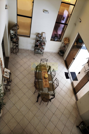 Imagem Sobrado com 3 Quartos à Venda, em Sumaré - Caraguatatuba Imagem Sobrado com 3 Quartos à Venda, em Sumaré - Caraguatatuba