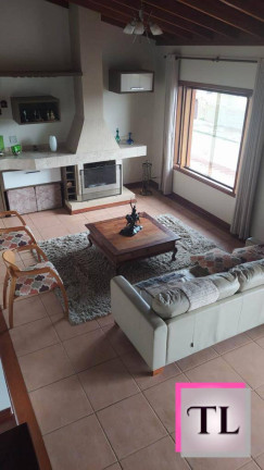 Imagem Casa com 3 Quartos à Venda, 330 m² em Poços De Caldas Imagem Casa com 3 Quartos à Venda, 330 m² em Poços De Caldas