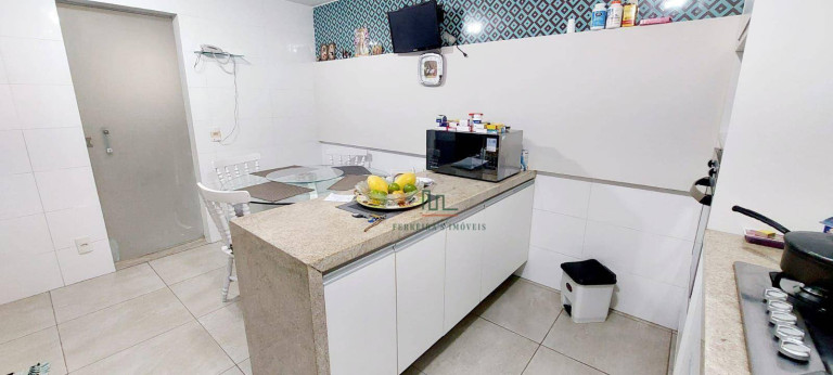 Imagem Apartamento com 3 Quartos à Venda, 197 m² em Icaraí - Niterói Imagem Apartamento com 3 Quartos à Venda, 197 m² em Icaraí - Niterói
