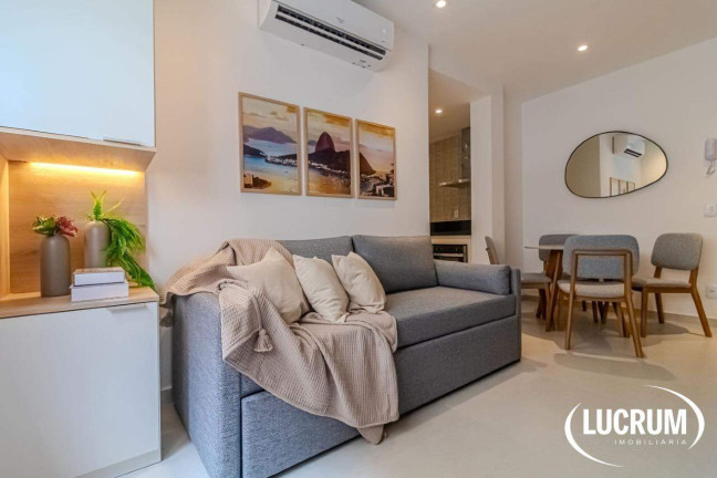 Imagem Apartamento com 2 Quartos à Venda, 68 m² em Copacabana - Rio De Janeiro Imagem Apartamento com 2 Quartos à Venda, 68 m² em Copacabana - Rio De Janeiro