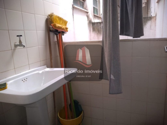 Imagem Imóvel com 2 Quartos à Venda, 80 m² em Peró - Cabo Frio Imagem Imóvel com 2 Quartos à Venda, 80 m² em Peró - Cabo Frio