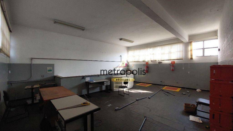 Imagem Galpão para Alugar, 2.706 m² em Santa Paula - São Caetano Do Sul Imagem Galpão para Alugar, 2.706 m² em Santa Paula - São Caetano Do Sul