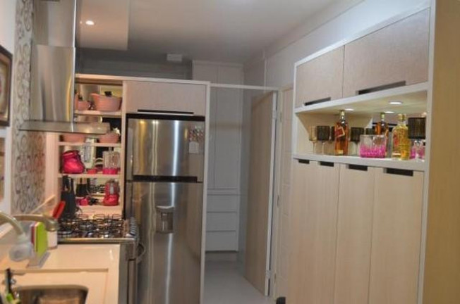 Imagem Apartamento com 2 Quartos à Venda, 91 m² em Pitangueiras - Guarujá Imagem Apartamento com 2 Quartos à Venda, 91 m² em Pitangueiras - Guarujá