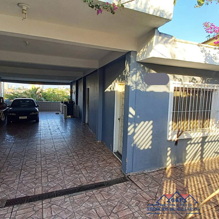 Imagem Casa com 3 Quartos à Venda, em Padroeira - Osasco Imagem Casa com 3 Quartos à Venda, em Padroeira - Osasco
