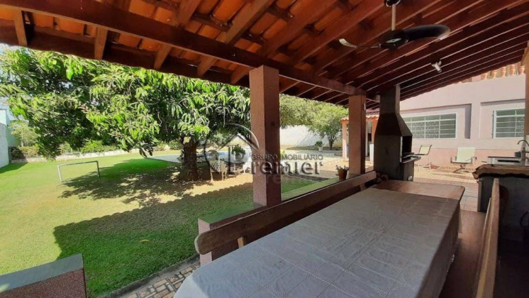 Imagem Chácara com 4 Quartos à Venda, 247 m² em Condomínio Zuleika Jabour - Salto Imagem Chácara com 4 Quartos à Venda, 247 m² em Condomínio Zuleika Jabour - Salto