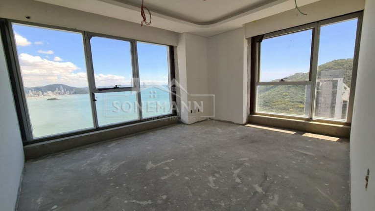 Imagem Apartamento com 4 Quartos à Venda, 257 m² em Centro - Balneário Camboriú
