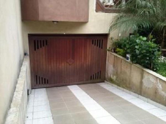 Imagem Sobrado com 3 Quartos à Venda, 374 m² em Jardim Dos Ipês - Suzano Imagem Sobrado com 3 Quartos à Venda, 374 m² em Jardim Dos Ipês - Suzano