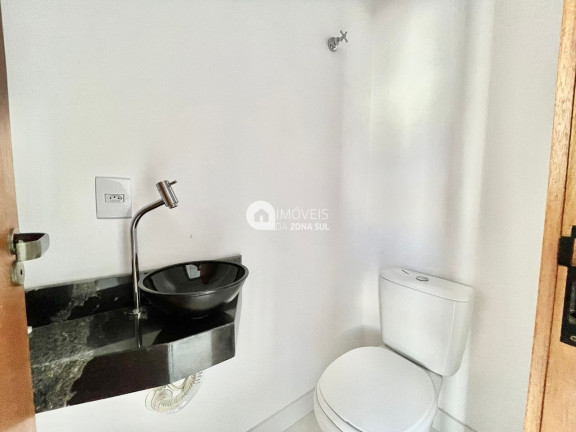 Imagem Casa com 2 Quartos à Venda, 88 m² Imagem Casa com 2 Quartos à Venda, 88 m²