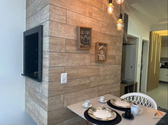 Imagem Apartamento com 1 Quarto à Venda, 59 m²