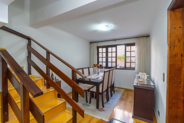 Imagem Casa com 3 Quartos à Venda, 129 m² em Portão - Curitiba Imagem Casa com 3 Quartos à Venda, 129 m² em Portão - Curitiba
