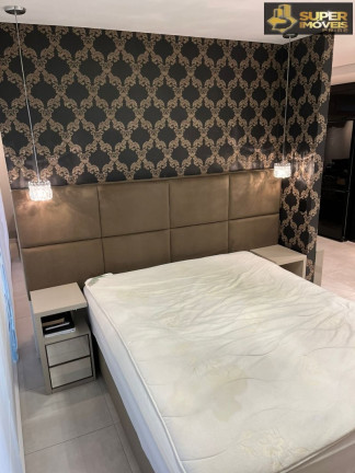 Imagem Apartamento com 1 Quarto à Venda, 56 m² em Centro - Pelotas