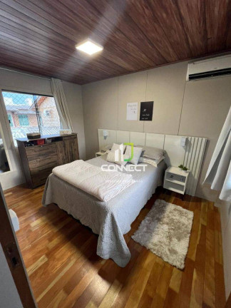 Imagem Casa com 3 Quartos à Venda, 264 m² em Espinheiros - Itajaí