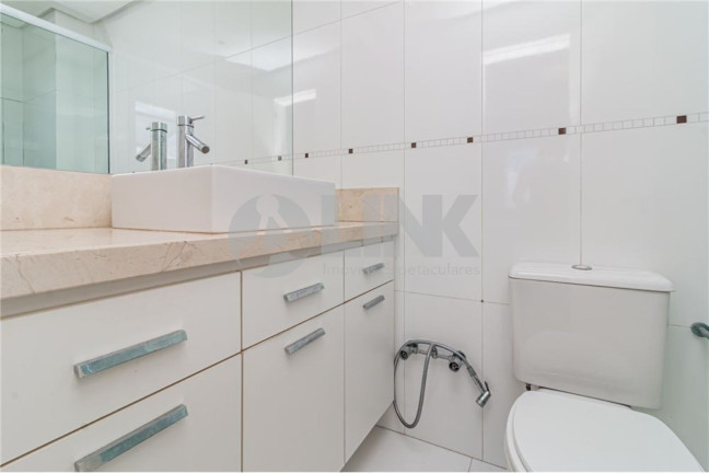Imagem Apartamento com 2 Quartos à Venda, 68 m² em Jardim Botânico - Porto Alegre Imagem Apartamento com 2 Quartos à Venda, 68 m² em Jardim Botânico - Porto Alegre