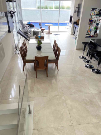 Imagem Casa com 4 Quartos à Venda, 180 m² em Brisas - Mogi Das Cruzes Imagem Casa com 4 Quartos à Venda, 180 m² em Brisas - Mogi Das Cruzes