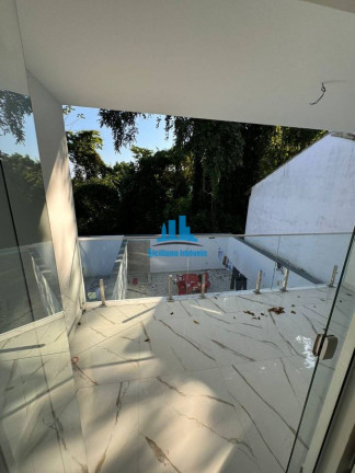 Imagem Casa com 3 Quartos à Venda, 180 m² em Piratininga - Niterói