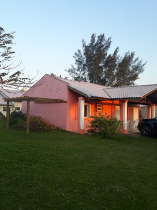 Imagem Casa com 3 Quartos à Venda, 150 m² em Curumim - Capão Da Canoa