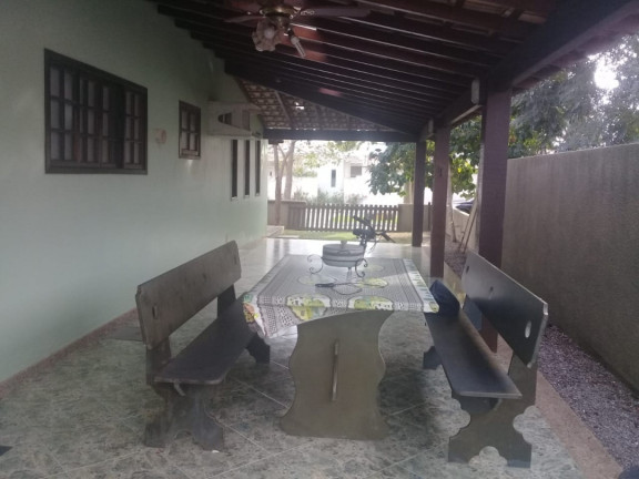 Imagem Casa de Condomínio com 3 Quartos à Venda, 380 m² em Praia Do Siqueira - Cabo Frio