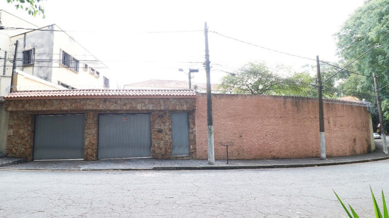 Imagem Casa com 4 Quartos à Venda, 179 m² em Jardim Peri Peri - São Paulo Imagem Casa com 4 Quartos à Venda, 179 m² em Jardim Peri Peri - São Paulo