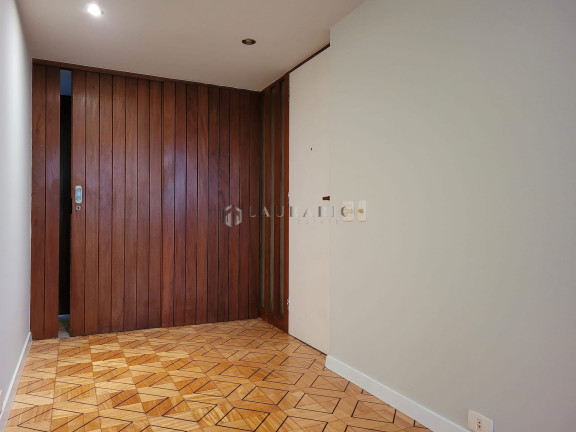 Imagem Apartamento com 3 Quartos à Venda, 201 m² em Copacabana - Rio De Janeiro Imagem Apartamento com 3 Quartos à Venda, 201 m² em Copacabana - Rio De Janeiro