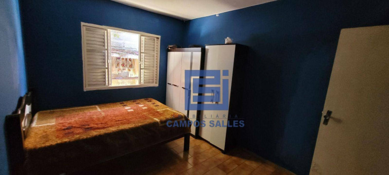 Imagem Casa com 3 Quartos à Venda, 125 m² em Centro - Socorro