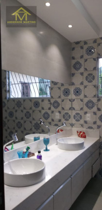 Imagem Casa com 5 Quartos à Venda, 389 m² em Praia Da Costa - Vila Velha Imagem Casa com 5 Quartos à Venda, 389 m² em Praia Da Costa - Vila Velha