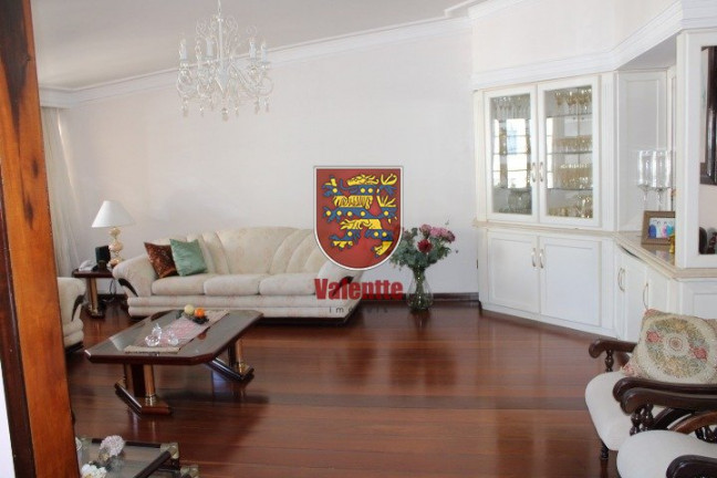 Imagem Casa com 4 Quartos à Venda, 355 m² em Capoeiras - Florianópolis Imagem Casa com 4 Quartos à Venda, 355 m² em Capoeiras - Florianópolis