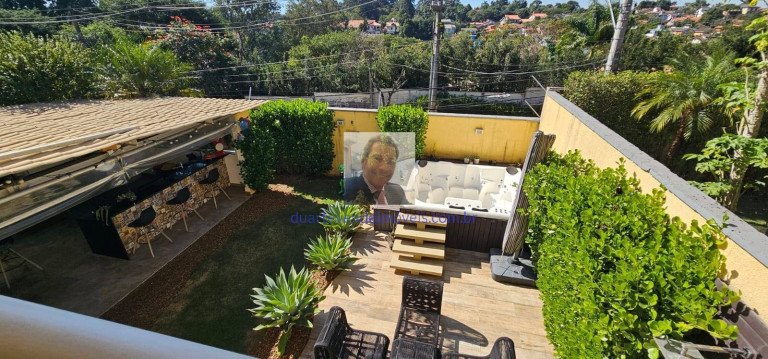 Imagem Casa com 4 Quartos à Venda, 332 m² em Barueri Imagem Casa com 4 Quartos à Venda, 332 m² em Barueri