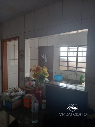 Imagem Casa com 8 Quartos à Venda, 220 m² em Jardim Alvorada - Maringá Imagem Casa com 8 Quartos à Venda, 220 m² em Jardim Alvorada - Maringá