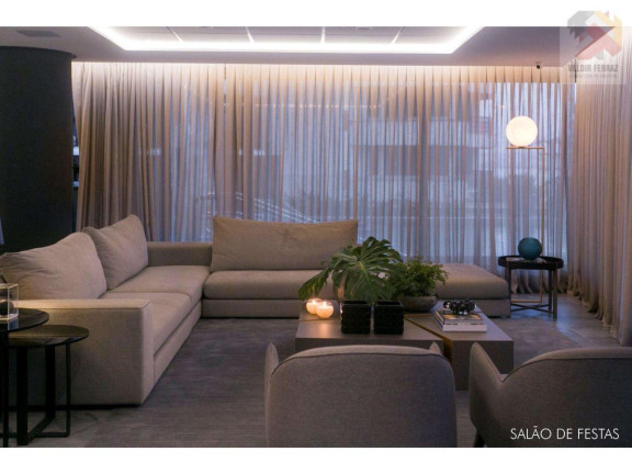 Imagem Apartamento com 3 Quartos à Venda, 131 m² em Agronômica - Florianópolis