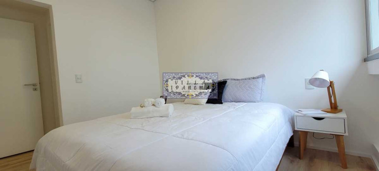 Imagem Apartamento com 3 Quartos à Venda, 100 m² em Laranjeiras - Rio De Janeiro Imagem Apartamento com 3 Quartos à Venda, 100 m² em Laranjeiras - Rio De Janeiro