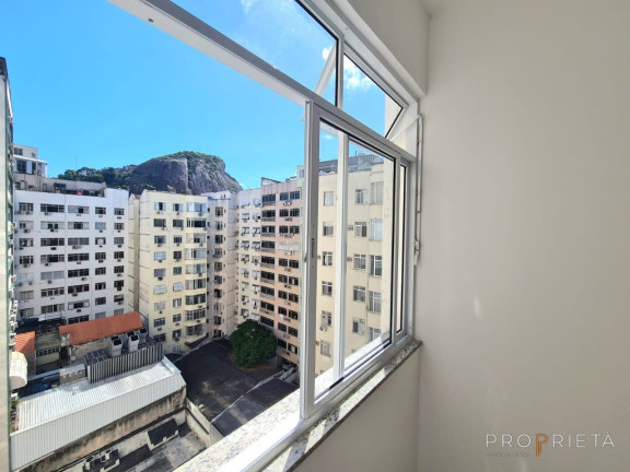 Imagem Apartamento com 3 Quartos à Venda, 180 m² em Copacabana - Rio De Janeiro
