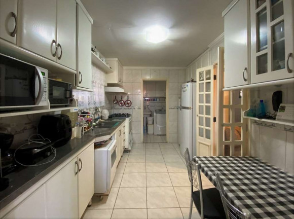Imagem Imóvel com 4 Quartos à Venda, 270 m² em Jardim Lambreta - Cotia Imagem Imóvel com 4 Quartos à Venda, 270 m² em Jardim Lambreta - Cotia