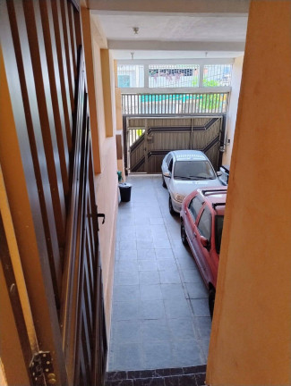 Imagem Sobrado com 4 Quartos à Venda, em Eldorado - Diadema Imagem Sobrado com 4 Quartos à Venda, em Eldorado - Diadema