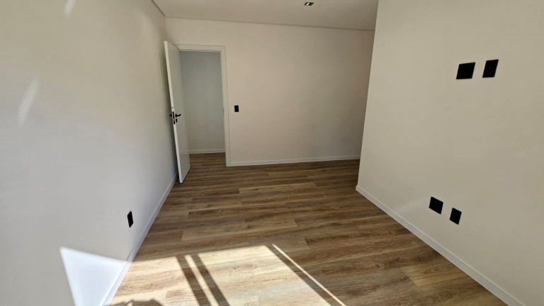 Imagem Sobrado com 3 Quartos à Venda, 235 m² em Cézar De Souza - Mogi Das Cruzes