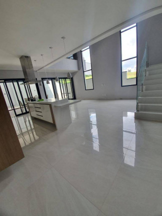Imagem Casa com 4 Quartos à Venda, 300 m² em Brisas Jundiaí - Jundiaí Imagem Casa com 4 Quartos à Venda, 300 m² em Brisas Jundiaí - Jundiaí