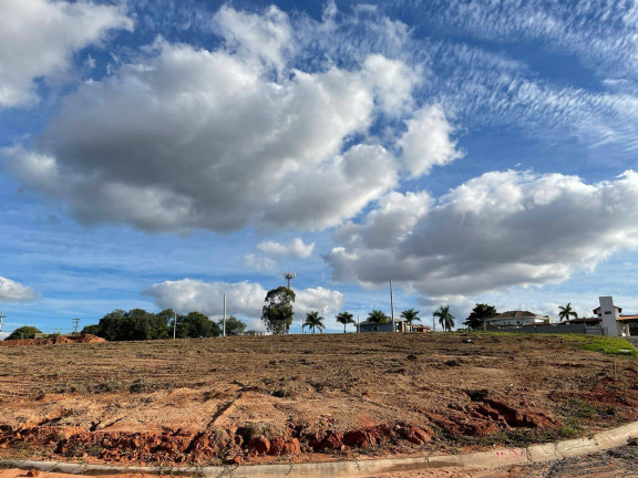 Imagem Terreno à Venda, 250 m² em Brigadeiro Tobias - Sorocaba