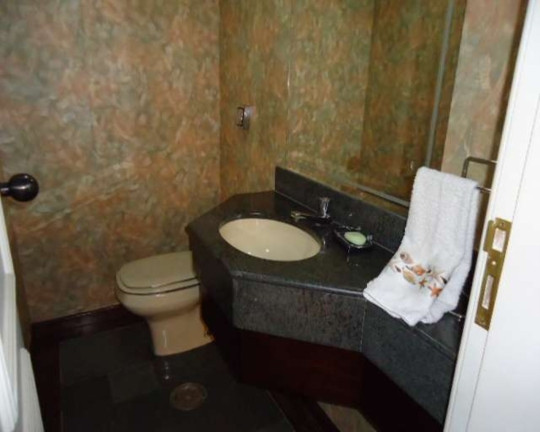 Imagem Apartamento com 3 Quartos à Venda, 200 m² em Pitangueiras - Guarujá