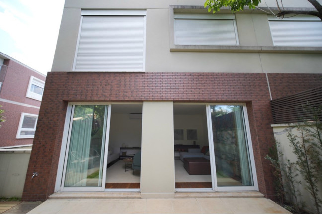 Imagem Casa com 4 Quartos à Venda, 334 m² em Real Parque - São Paulo Imagem Casa com 4 Quartos à Venda, 334 m² em Real Parque - São Paulo