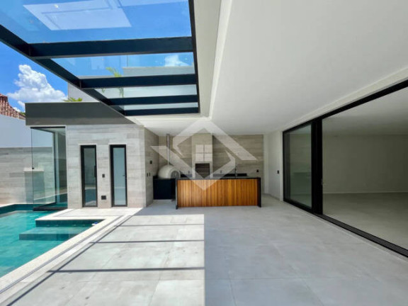 Imagem Casa com 4 Quartos à Venda, 400 m² em Barra Da Tijuca - Rio De Janeiro Imagem Casa com 4 Quartos à Venda, 400 m² em Barra Da Tijuca - Rio De Janeiro